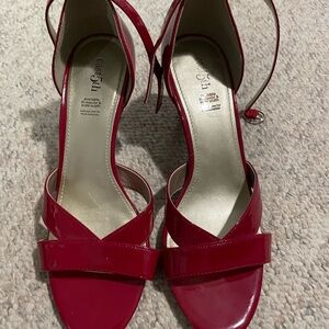 Easy 5th Women's Red Strappy Sandals